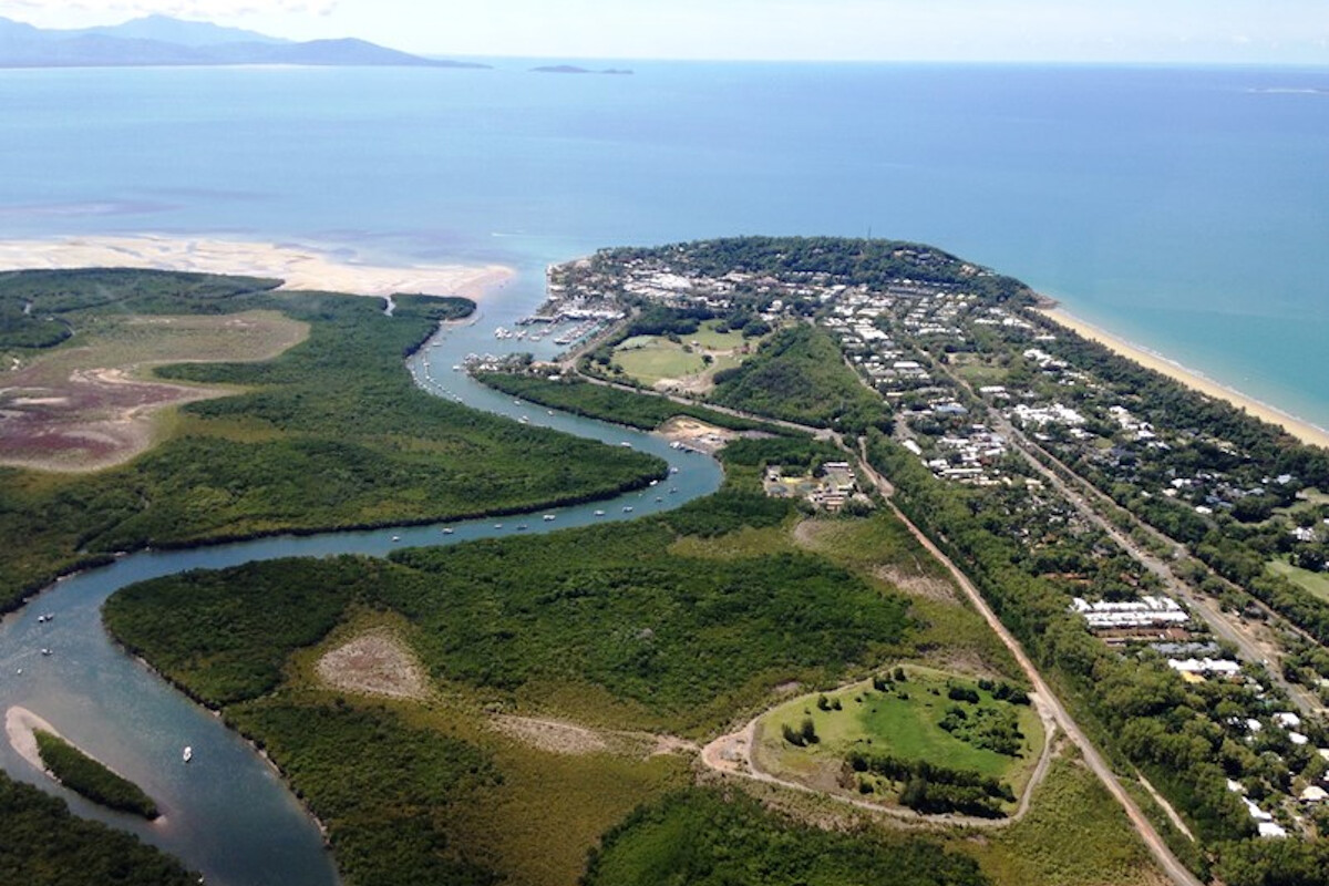 GSL Aviation Reef & Port Douglas scenic flight